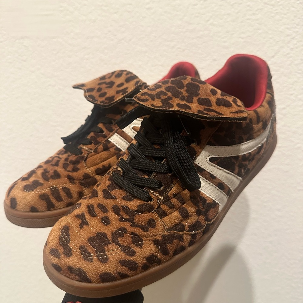 Steve Madden Madrid Sneaker - Women's